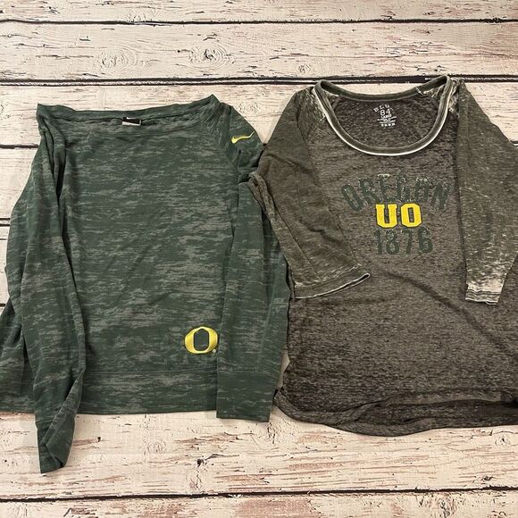 Nike University of Oregon Womens Size Large‎ Green Sports Long Sleeve Lot of 2 - Picture 1 of 16